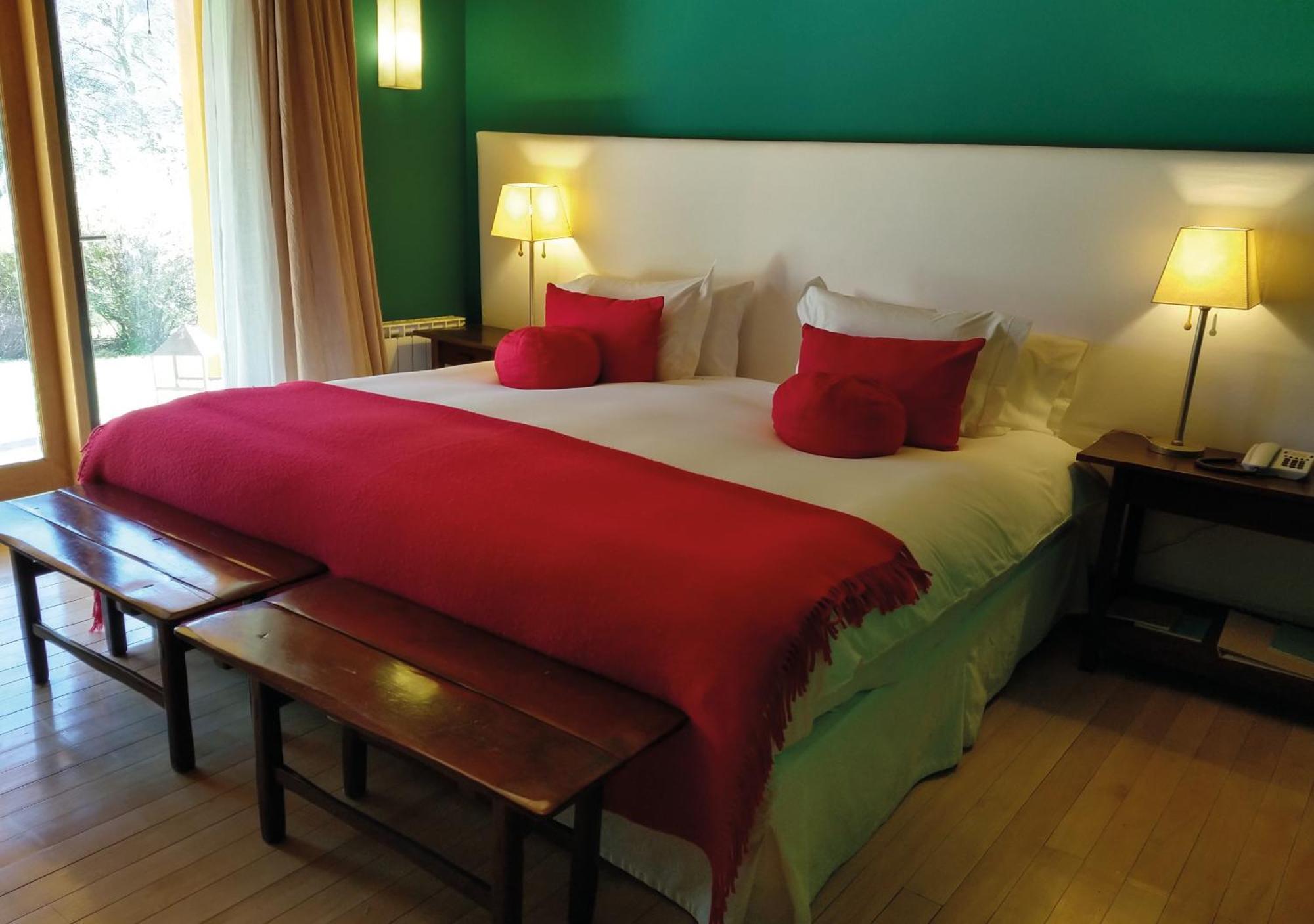 Rio Hermoso Hotel De Montana San Martín de los Andes Стая снимка