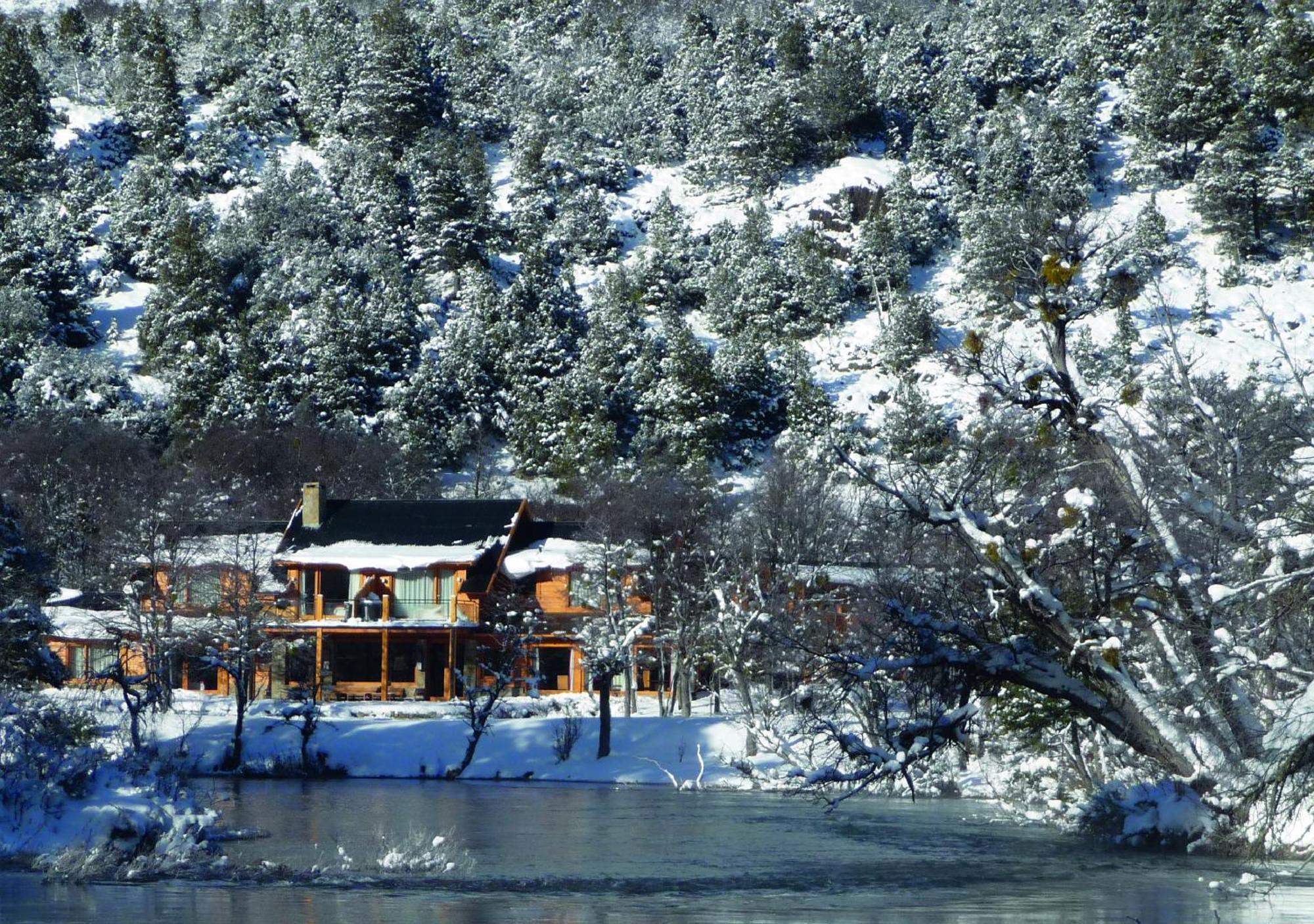 Rio Hermoso Hotel De Montana San Martín de los Andes Екстериор снимка