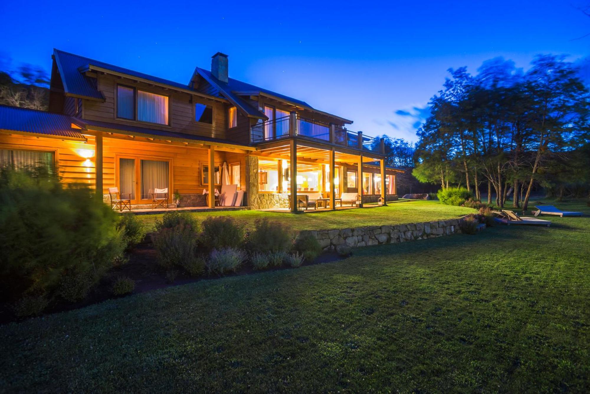 Rio Hermoso Hotel De Montana San Martín de los Andes Екстериор снимка
