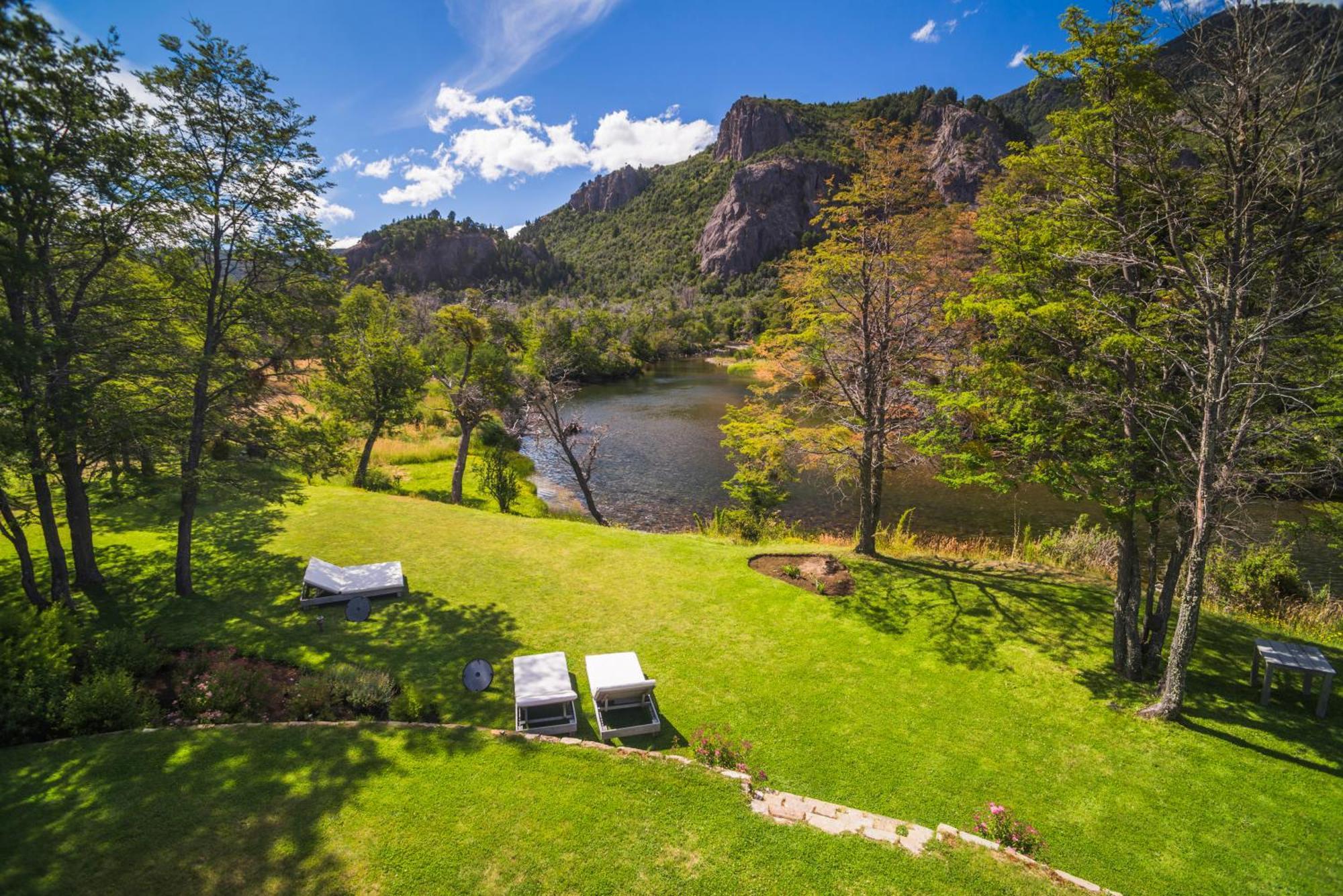 Rio Hermoso Hotel De Montana San Martín de los Andes Екстериор снимка