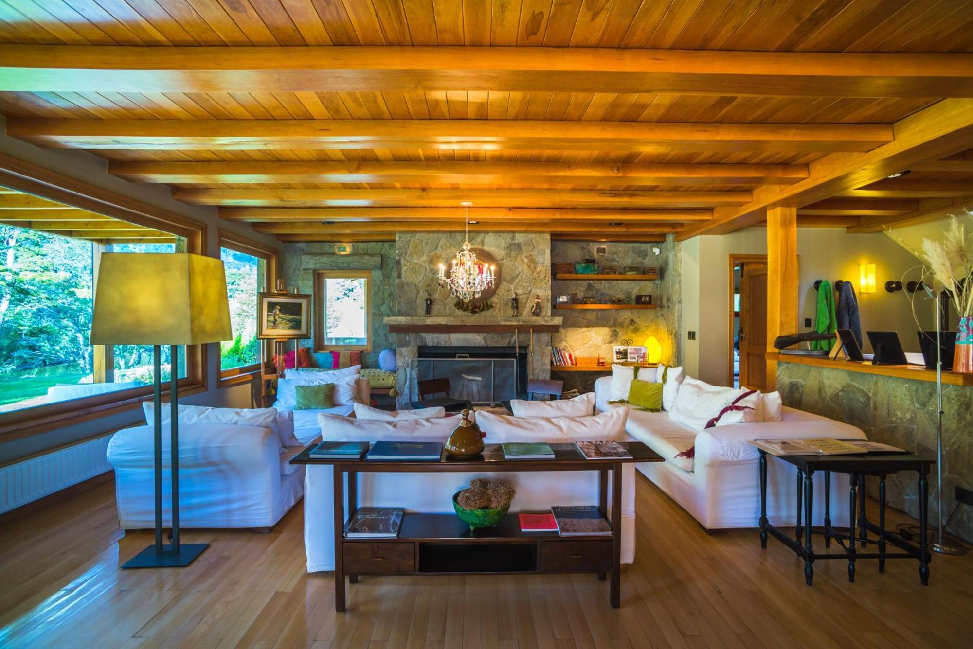 Rio Hermoso Hotel De Montana San Martín de los Andes Екстериор снимка